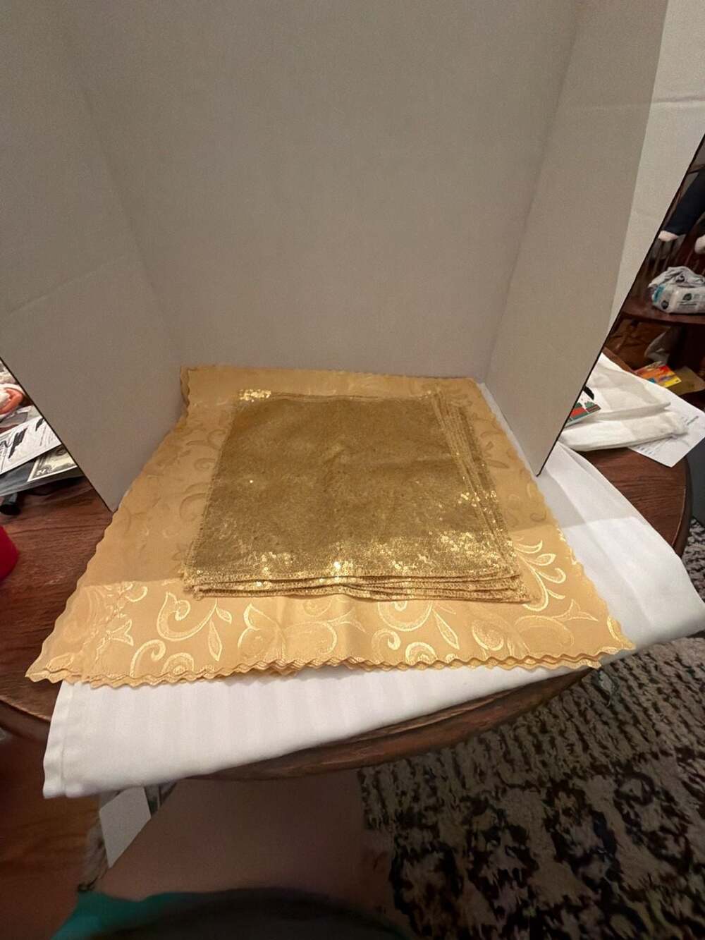 Gold Table Linens Placemats And Napkins Set